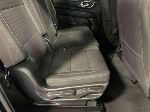 Used 2023 Chevrolet Suburban LS image 51