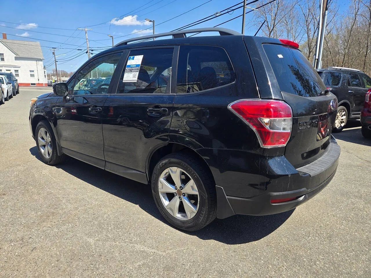 Used 2015 Subaru Forester 2.5i Premium w/ All-Weather Package AWD/4WD image 38