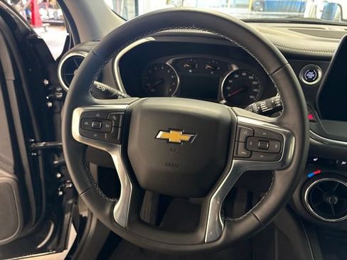 Used 2023 Chevrolet Blazer LT w/ Sound & Technology Package AWD/4WD image 17
