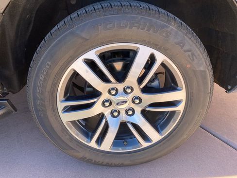 Used 2024 Ford Expedition Max Limited RWD image 41