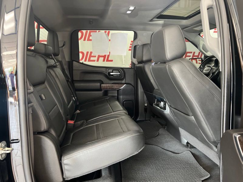 Used 2022 GMC Sierra 1500 Denali w/ Denali Reserve Package AWD/4WD image 7