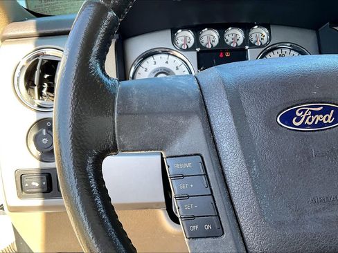 Used 2010 Ford F150 Lariat image 21