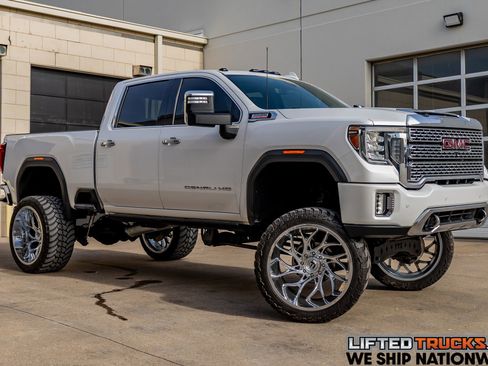 Used 2020 GMC Sierra 2500 Denali w/ Denali Ultimate Package image 1