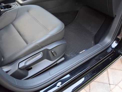 Used 2015 Volkswagen Golf TDI S FWD image 54