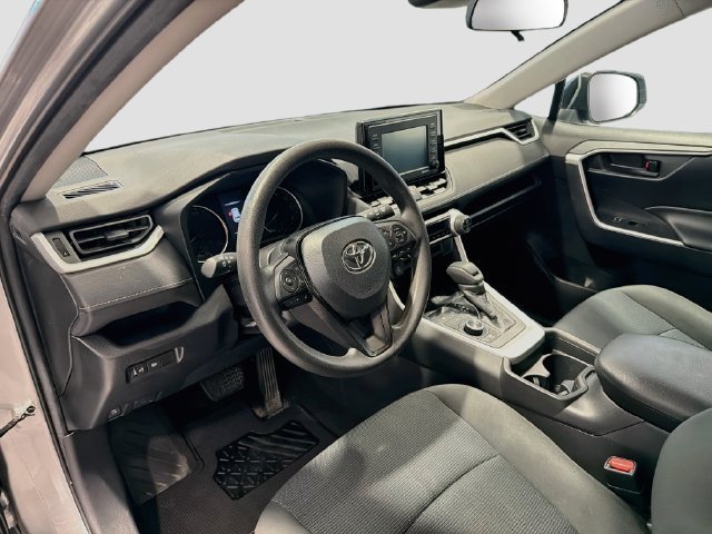 Certified 2021 Toyota RAV4 LE AWD/4WD image 8