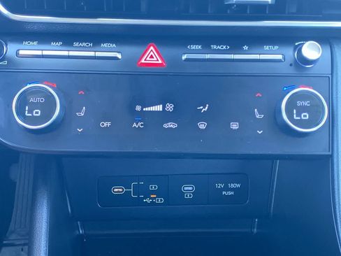 Used 2025 Hyundai Sonata SEL FWD image 18