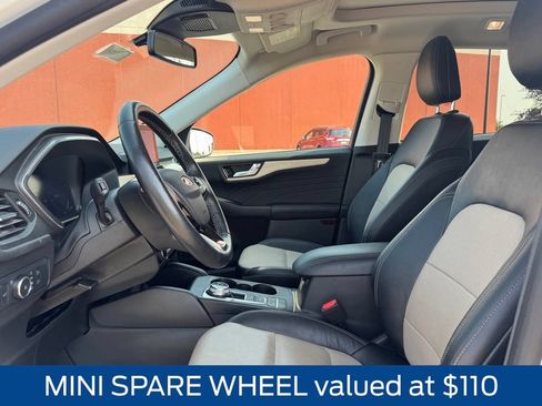 Certified 2022 Ford Escape Titanium w/ Titanium Elite Package AWD/4WD image 9