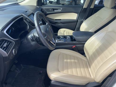 Used 2019 Ford Edge SEL w/ Equipment Group 201A AWD/4WD image 5