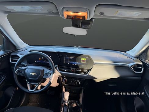 Used 2024 Chevrolet TrailBlazer LT w/ LT Cold Weather Package image 20