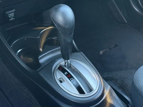 Used 2011 Honda Fit Sport image 23