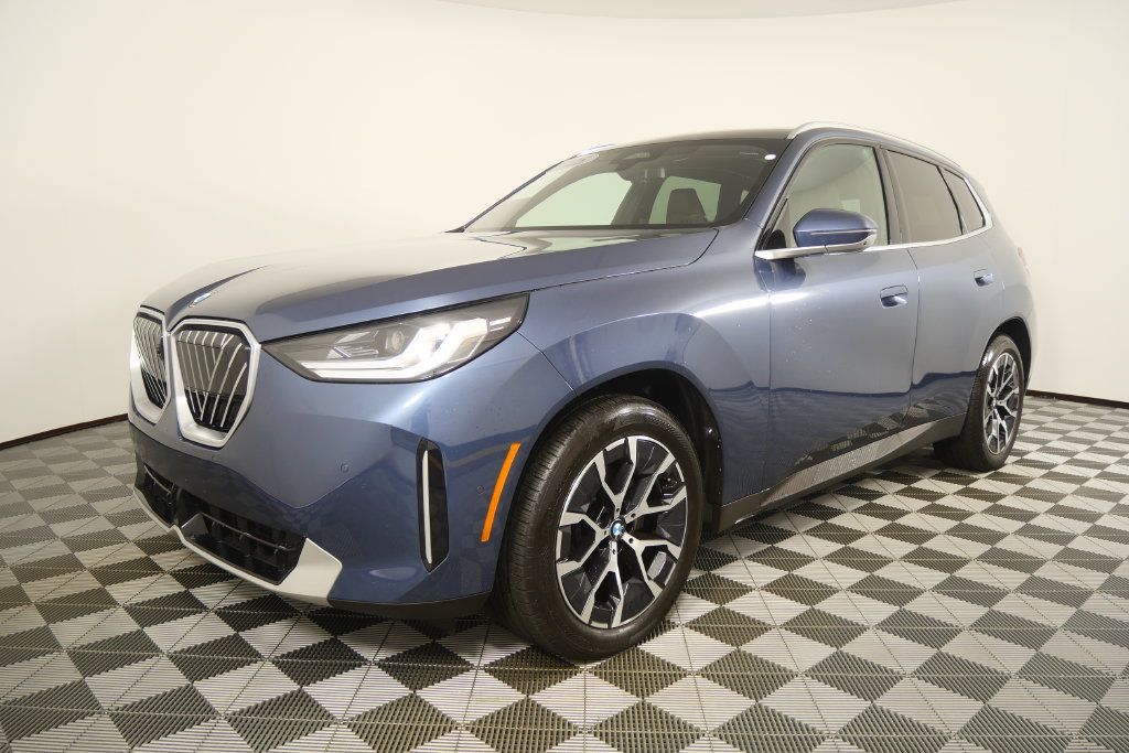 Used 2025 BMW X3 xDrive30i AWD/4WD image 8