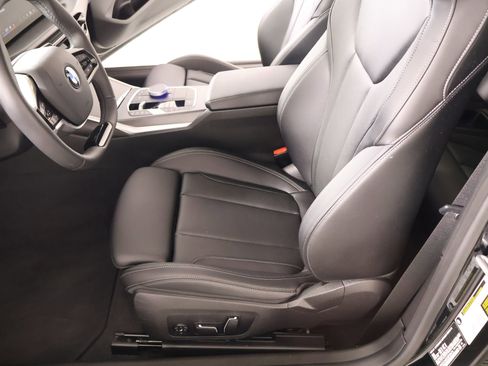 Used 2025 BMW 230i Coupe RWD image 12