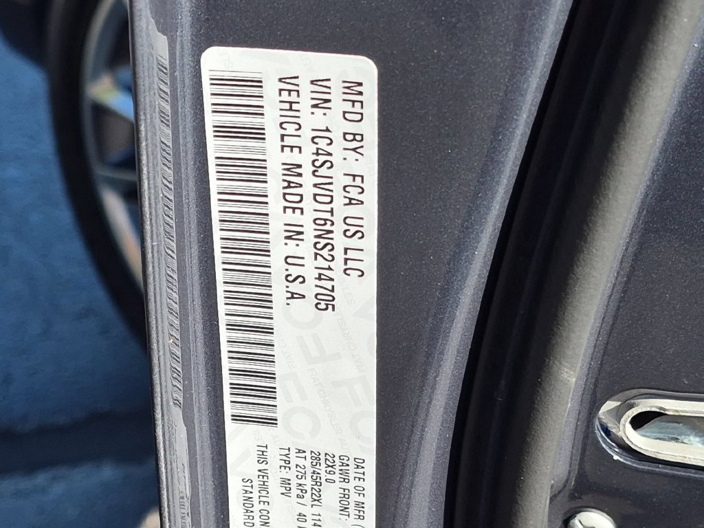 Used 2022 Jeep Wagoneer Series III w/ Premium Group I AWD/4WD image 39