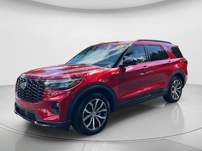 Used 2025 Ford Explorer ST-Line