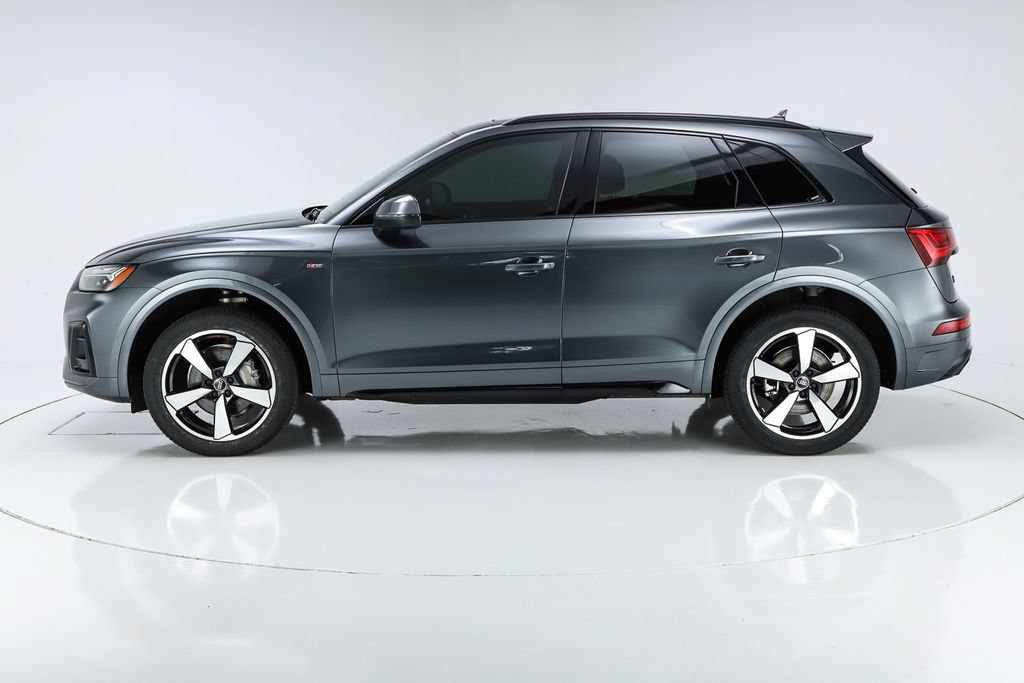 Used 2023 Audi Q5 2.0T Premium Plus w/ Premium Plus Package AWD/4WD image 6