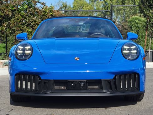 Certified 2025 Porsche 911 Targa 4 GTS image 10