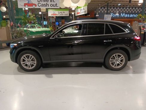 Certified 2023 Mercedes-Benz GLC 300 4MATIC image 11