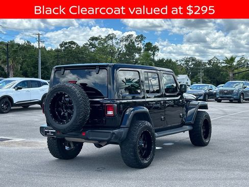 Used 2021 Jeep Wrangler Unlimited Sahara AWD/4WD image 6
