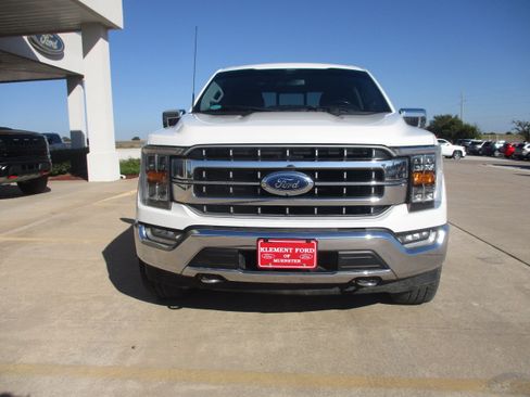 Used 2022 Ford F150 Lariat image 10