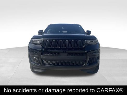 New 2025 Jeep Grand Cherokee L Altitude image 2