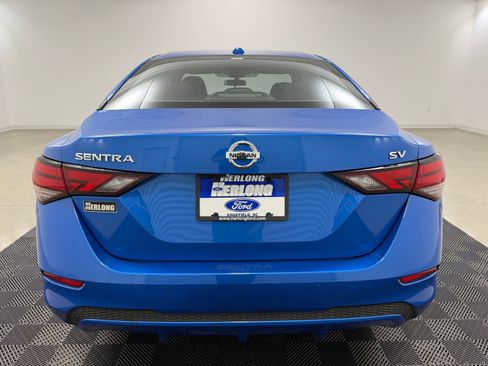 Used 2020 Nissan Sentra SV image 6