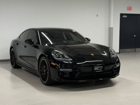 Certified 2023 Porsche Panamera 4S AWD/4WD image 9