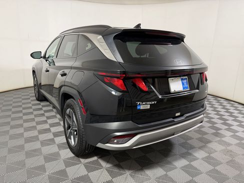 Used 2025 Hyundai Tucson SEL AWD/4WD image 2