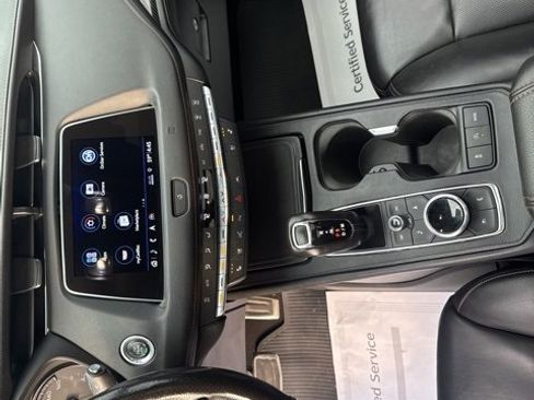 Used 2019 Cadillac XT4 Sport image 18