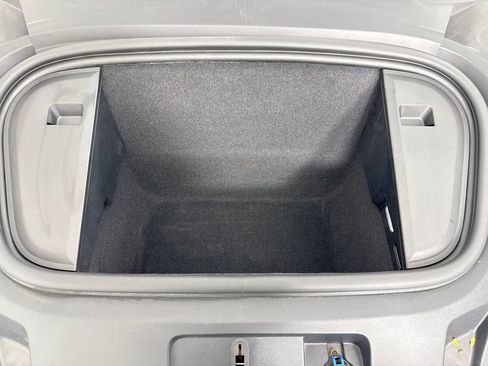 Certified 2024 Porsche Taycan RWD image 31