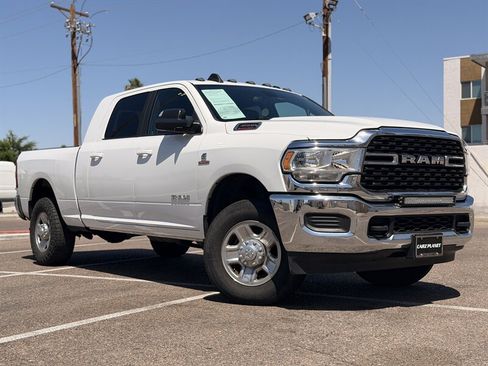 Used 2022 RAM 3500 Big Horn AWD/4WD image 1