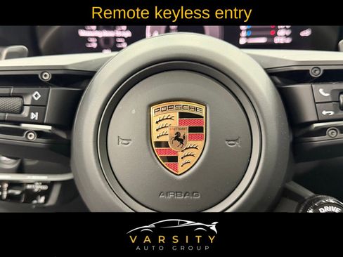 Used 2025 Porsche 911 Carrera image 28