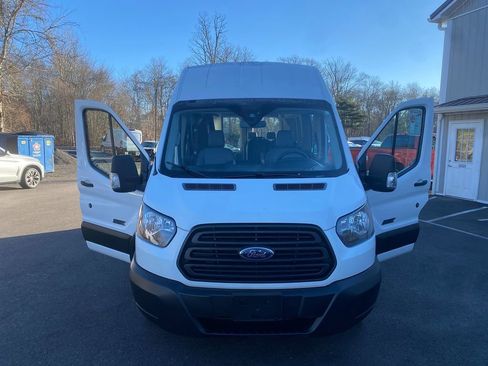 Used 2019 Ford Transit 350 XL image 32