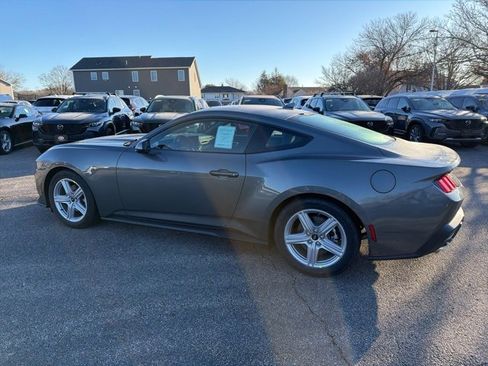New 2026 Ford Mustang Coupe image 5