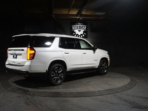 Used 2021 Chevrolet Tahoe Premier w/ Premium Package AWD/4WD image 13
