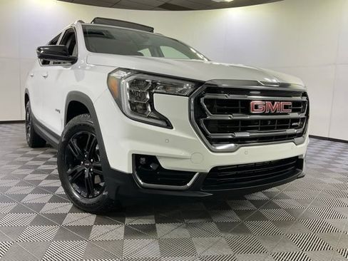 Used 2024 GMC Terrain AT4 w/ Infotainment Package II AWD/4WD image 50