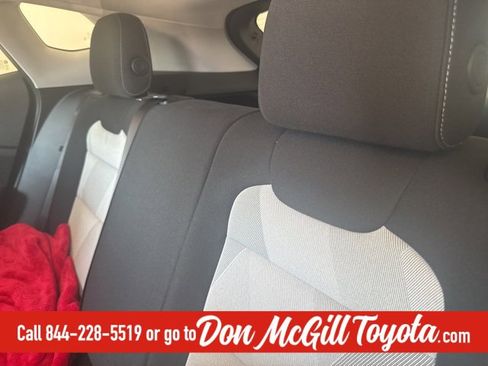 Used 2026 Chevrolet Trax LS w/ LS Convenience Package image 9