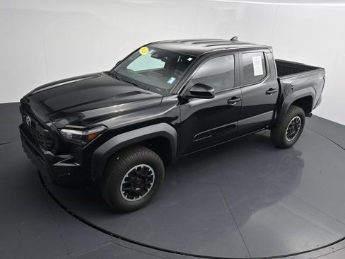 Used 2024 Toyota Tacoma TRD Off-Road AWD/4WD image 26