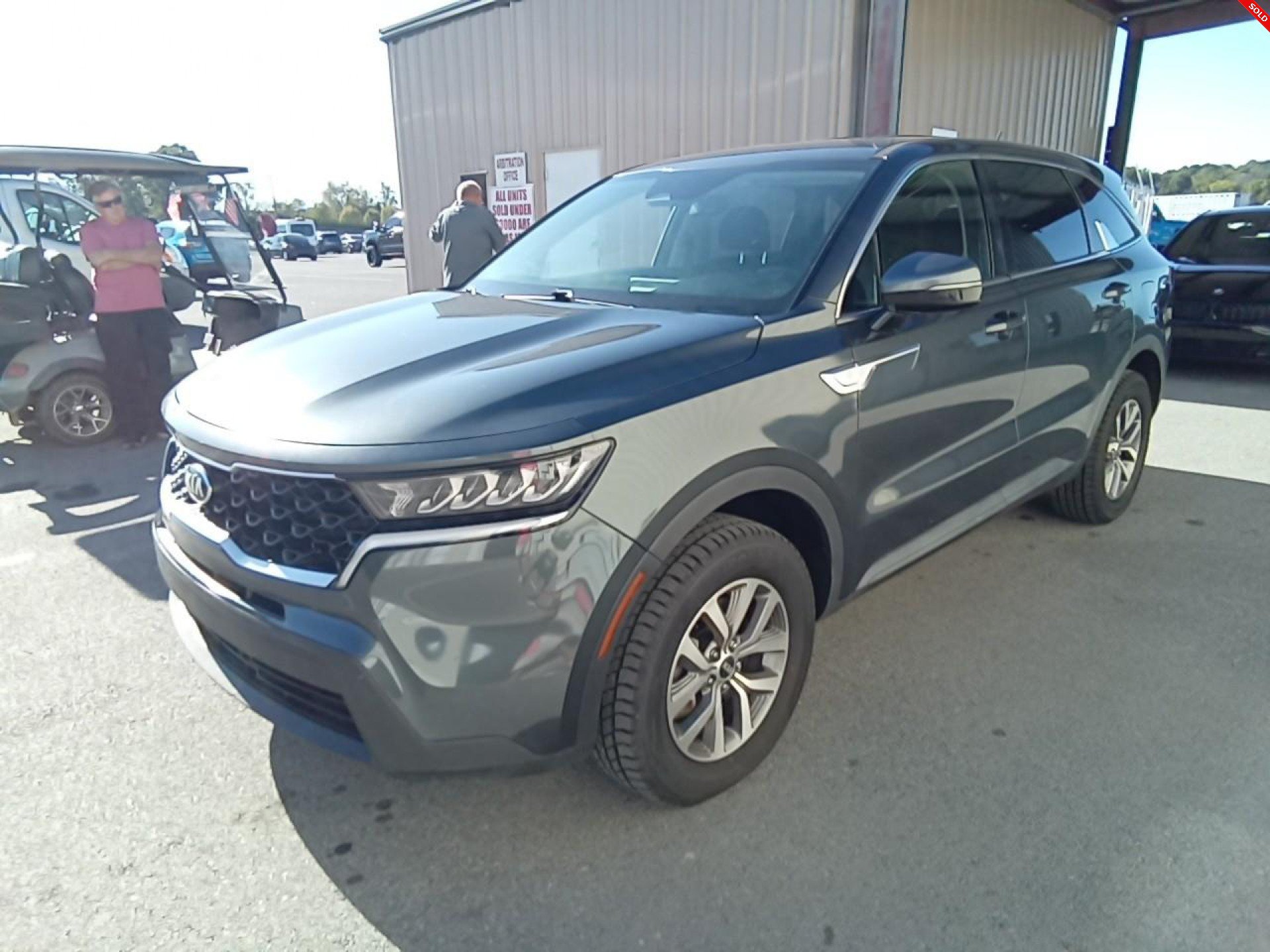 Used 2021 Kia Sorento LX AWD/4WD image 2