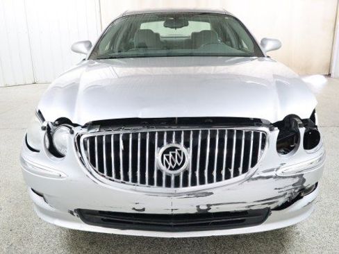 Used 2009 Buick LaCrosse CX image 7