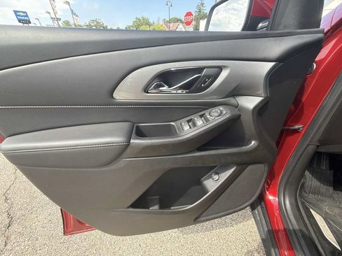 Certified 2021 Chevrolet Traverse LT w/ LPO, Floor Liner Package AWD/4WD image 21