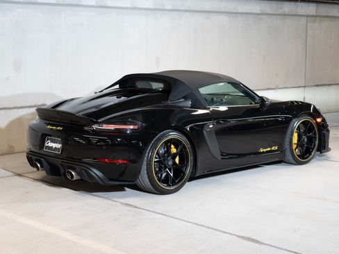 Certified 2025 Porsche 718 Boxster Spyder RS RWD image 7