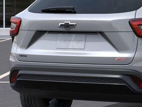 New 2026 Chevrolet Trax RS image 15