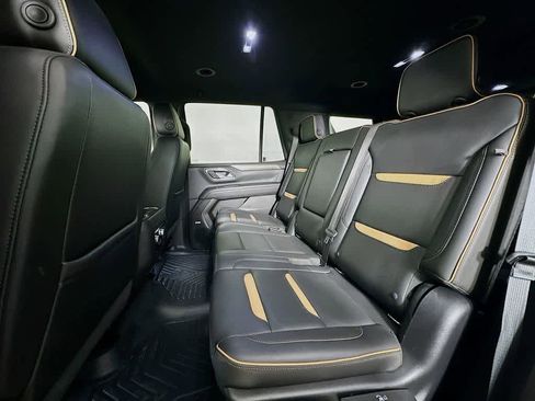 Used 2021 GMC Yukon AT4 image 14