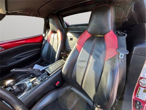 Used 2017 MAZDA MX-5 Miata RF Club image 18