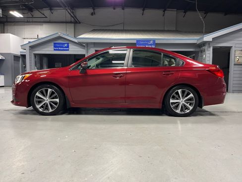 Used 2016 Subaru Legacy 2.5i Limited AWD/4WD image 4