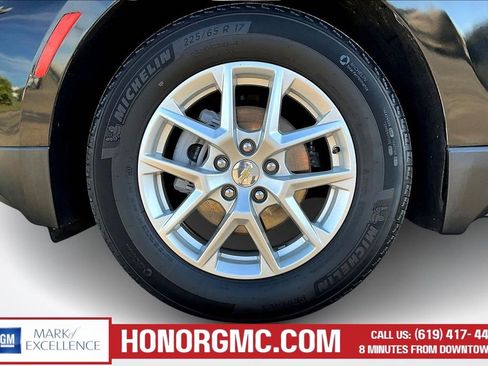 Used 2023 Chevrolet Equinox LT image 31