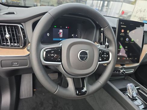 New 2026 Volvo XC60 B5 Plus w/ Protection Package Premier image 24