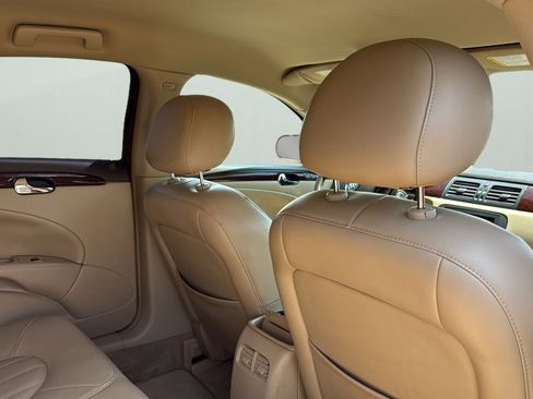 Used 2011 Buick Lucerne CXL w/ Driver Confidence Package FWD image 24