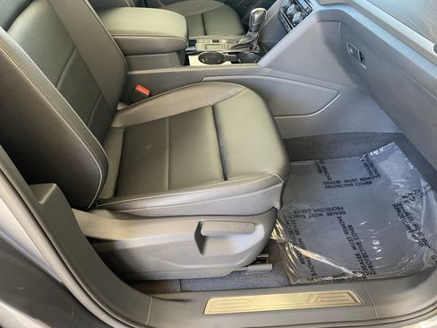 Certified 2023 Volkswagen Atlas SE w/ Panoramic Sunroof Package FWD image 45