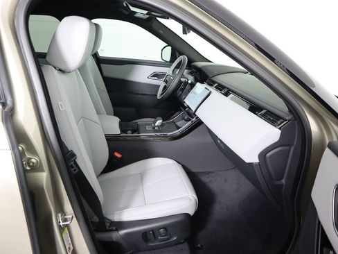 New 2026 Land Rover Range Rover Velar Dynamic SE image 21